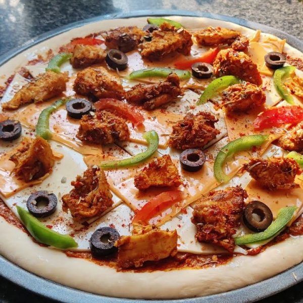 Peri-Peri Chicken Pizza